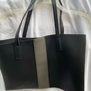 Vince Camuto luck tote in black